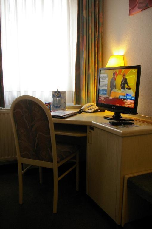 Zum Treuen Bartel Hotel Markgroningen Room photo